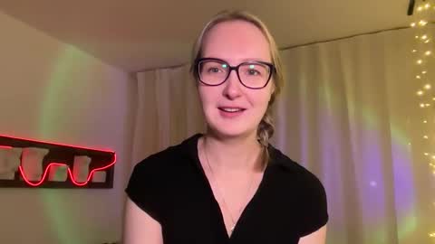 KiraFatex online show from September 12, 6:08 pm