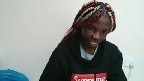 Snapshot of kirah_hot chatting on May 9, 5:56 am kirah_hot online show from May 9, 5:56 am