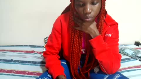 Snapshot of kirah_hot chatting on June 20, 3:48 pm kirah_hot online show from June 20, 3:48 pm