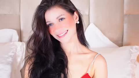 Snapshot of kirakayleigh chatting on March 9, 9:25 pm kira online show from March 9, 9:25 pm