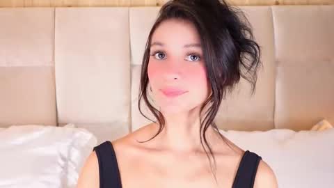 Snapshot of kirakayleigh chatting on September 8, 11:26 pm kira online show from September 8, 11:26 pm