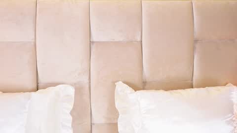 Snapshot of kirakayleigh chatting on October 13, 1:05 am kira online show from October 13, 1:05 am