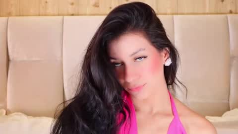 Snapshot of kirakayleigh chatting on December 5, 1:03 am kira online show from December 5, 1:03 am