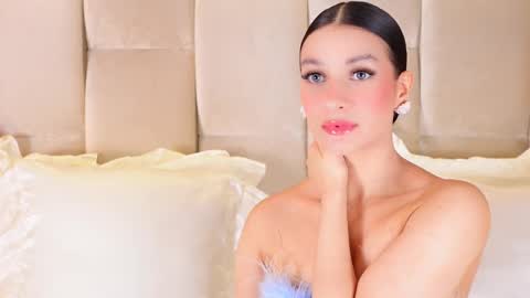 kira online show from December 22, 2:30 am