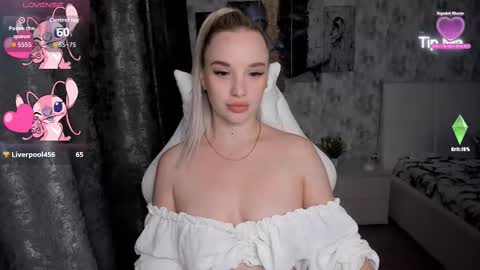 Snapshot of kirakrox chatting on September 13, 6:08 pm kirakrox online show from September 13, 6:08 pm