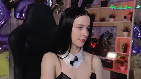 Kira    online show from December 13, 9:20 pm