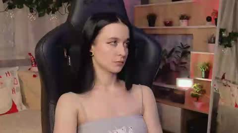 Kira    online show from February 15, 4:23 pm