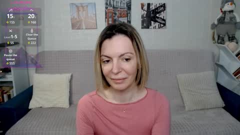 Snapshot of kiramartins_cat chatting on December 4, 4:32 am kiramartins cat online show from December 4, 4:32 am