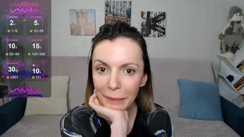 Snapshot of kiramartins_cat chatting on December 23, 5:22 pm kiramartins cat online show from December 23, 5:22 pm