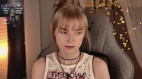 Kira online show from April 22, 11:50 pm