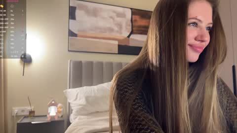 Snapshot of kiramystery chatting on December 26, 5:40 pm Kira online show from December 26, 5:40 pm