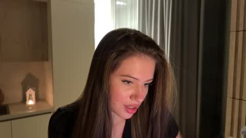 Snapshot of kiramystery chatting on October 20, 3:56 pm Kira online show from October 20, 3:56 pm