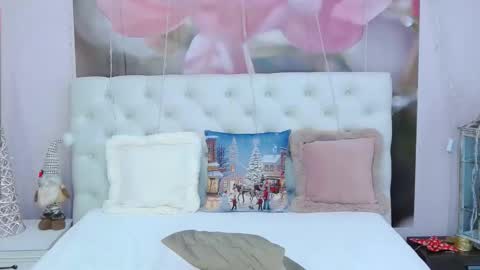 Snapshot of kirayamomoto chatting on January 15, 2:13 pm kirayamomoto online show from January 15, 2:13 pm