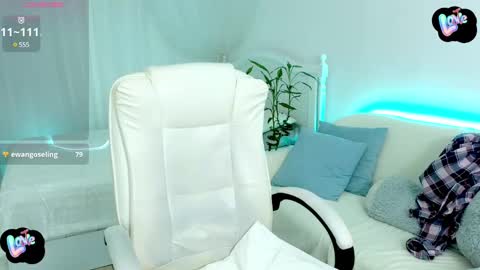    online show from February 7, 6:56 pm