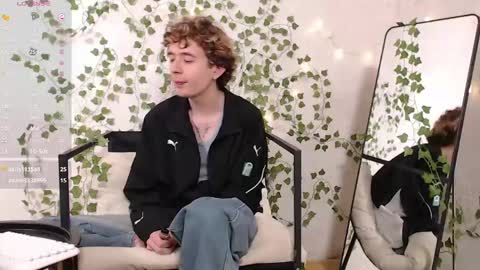 Alan online show from April 24, 11:34 am