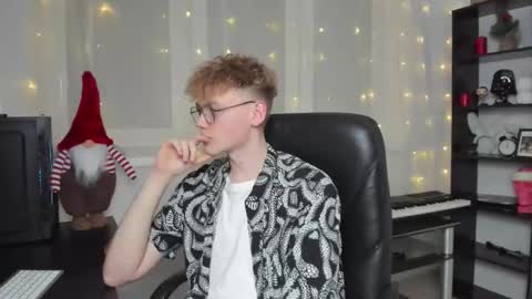 Kirill and Andrey online show from December 24, 3:16 pm