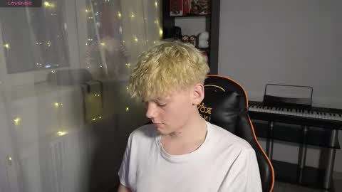 Kirill and Andrey online show from March 8, 11:07 pm