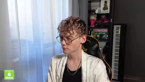 Kirill and Andrey online show from September 21, 8:49 am