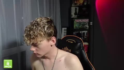 Kirill and Andrey online show from October 6, 1:47 am