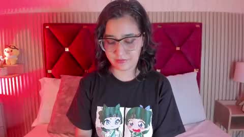 Snapshot of kirivelvet chatting on July 17, 2:29 am Samantha Velvet online show from July 17, 2:29 am
