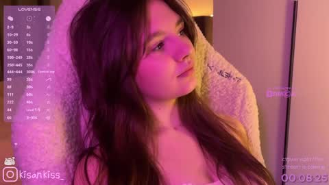 kisankiss online show from April 3, 7:45 pm