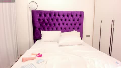 Snapshot of kisha_xxx chatting on January 18, 2:25 am lala online show from January 18, 2:25 am