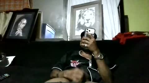 Kishan2525 online show from March 31, 8:20 pm