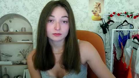 Snapshot of kiss_shy chatting on October 16, 4:52 pm Valeria online show from October 16, 4:52 pm