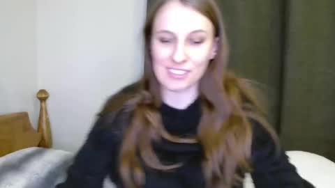 Snapshot of kissallie chatting on December 23, 11:06 pm Allie online show from December 23, 11:06 pm