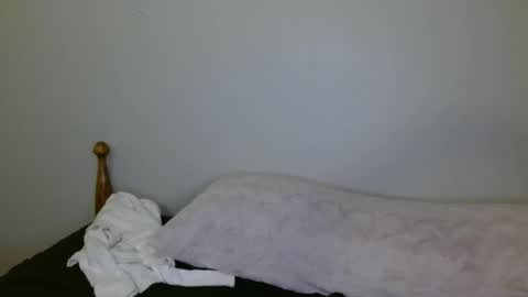 Snapshot of kissallie chatting on March 8, 2:34 am Allie online show from March 8, 2:34 am