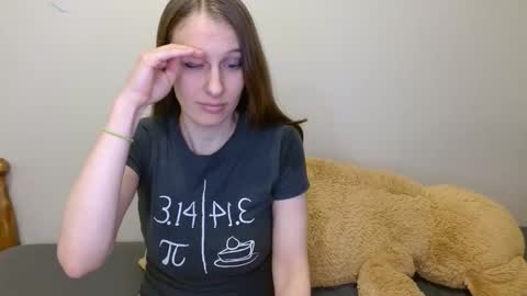 Allie online show from April 23, 3:25 pm