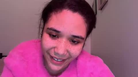 Kiss  Currency online show from January 16, 5:00 am