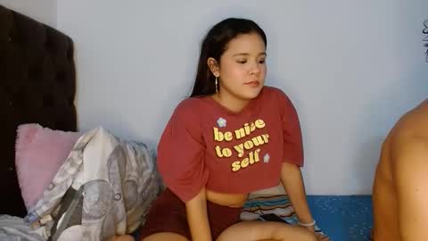 kiss and fire online show from November 3, 4:36 am