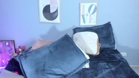 kissasins22 online show from January 17, 6:15 am