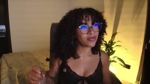 Snapshot of kisscocoaxo chatting on July 2, 2:55 am cocoa online show from July 2, 2:55 am
