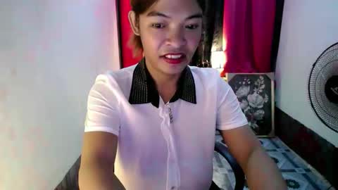 VICTORIA online show from November 8, 9:20 am