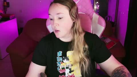 kissica online show from January 19, 5:49 pm