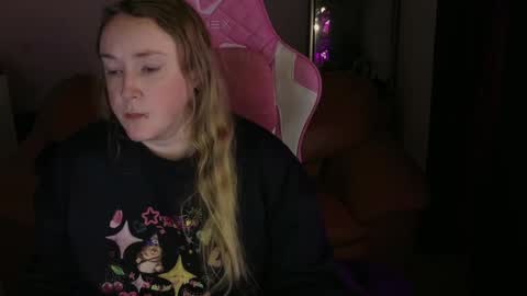 kissica online show from January 21, 7:17 pm