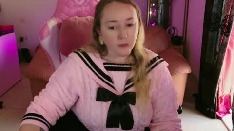 kissica online show from January 27, 1:19 pm