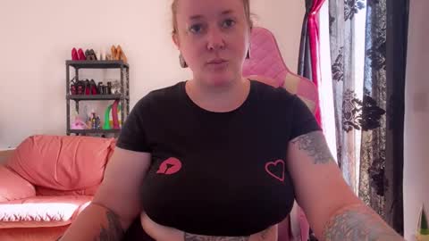 kissica online show from September 9, 6:57 am