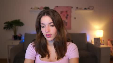 Sisi online show from December 16, 7:19 pm