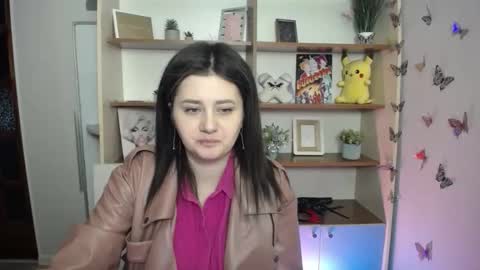 kissleoxx online show from April 15, 11:50 am