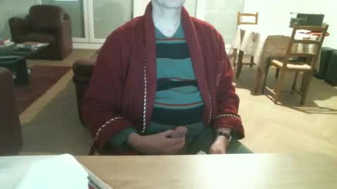 kisslog1 online show from December 15, 3:53 pm