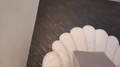 BELLA FLAME online show from April 21, 7:06 pm