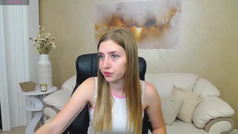 kissme_now online show from September 19, 11:33 am