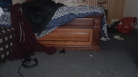 Snapshot of kissmycockandballs chatting on February 27, 12:13 pm Your Man online show from February 27, 12:13 pm