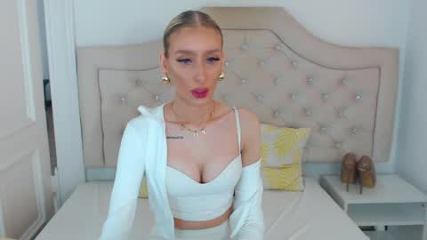 Natalie online show from April 23, 8:24 am