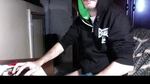 kissofbanned1983 online show from October 7, 11:29 am