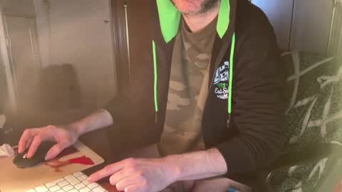 kissofbanned1983 online show from March 9, 10:08 am