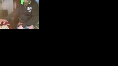 kissofbanned1983 online show from March 28, 8:03 am